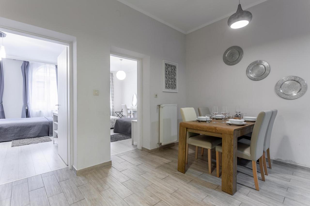Goldcentral Apartment Grand Boulevard Budapeşte Dış mekan fotoğraf